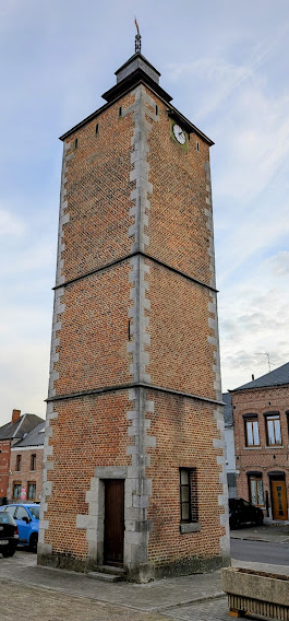 Tour du guet de Pont sur Sambre